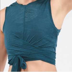 Ryan Tie up crop tank